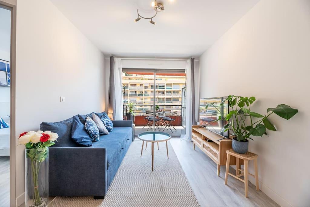 Appartement Cosy Au Centre Ville De Menton Bagian luar foto